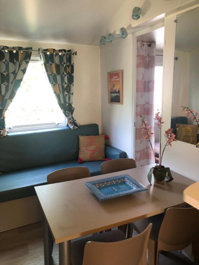 Mobil Home Climatise Camping 4* Le Grau Du Roi Les Jardins De Tivoli Exteriör bild