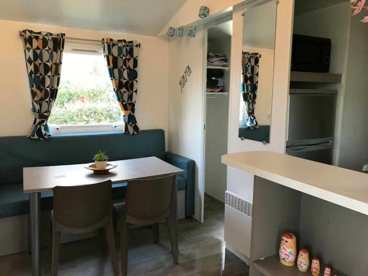 Mobil Home Climatise Camping 4* Le Grau Du Roi Les Jardins De Tivoli Exteriör bild